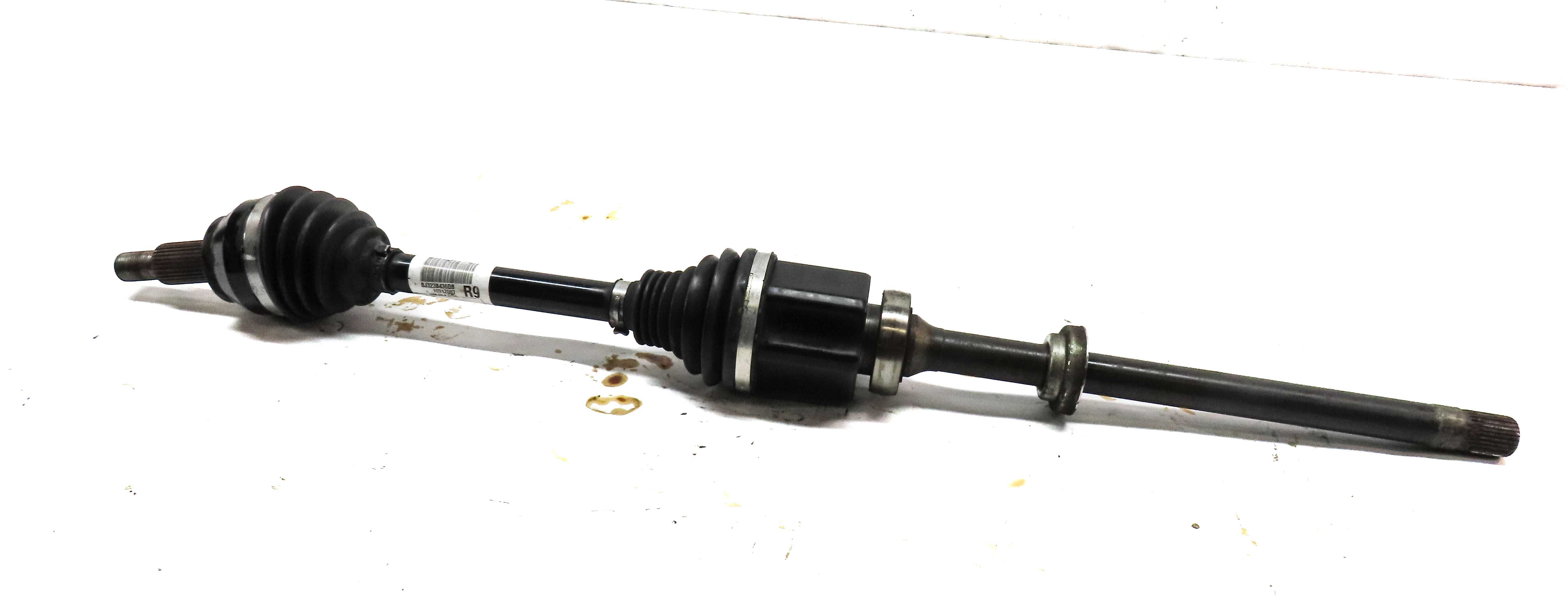 12-17 RANGE ROVER EVOQUE / DISCOVERY SPORT (L538 L550) RIGHT FRONT AXLE SHAFT — exact item pictured